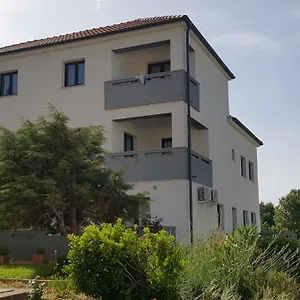 https://apartments-anja-baska-krk.primorje-gorskikotar.com